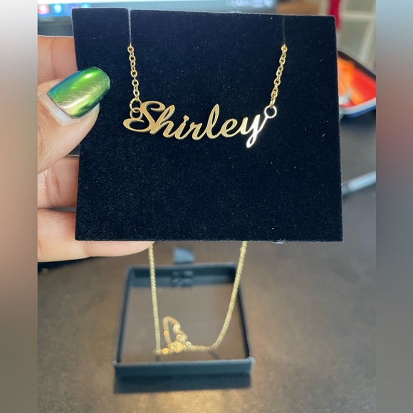 Mint & Lilly Name Necklace - Shirley - Picture 2 of 3